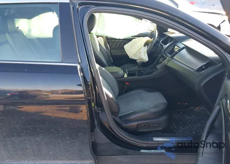 2018 Ford Taurus Sho from USA, damaged, VIN 1FAHP2KT3JG102814